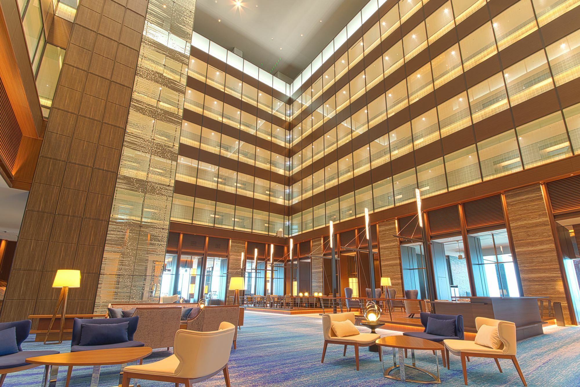 Hotel Sky Tower 5*