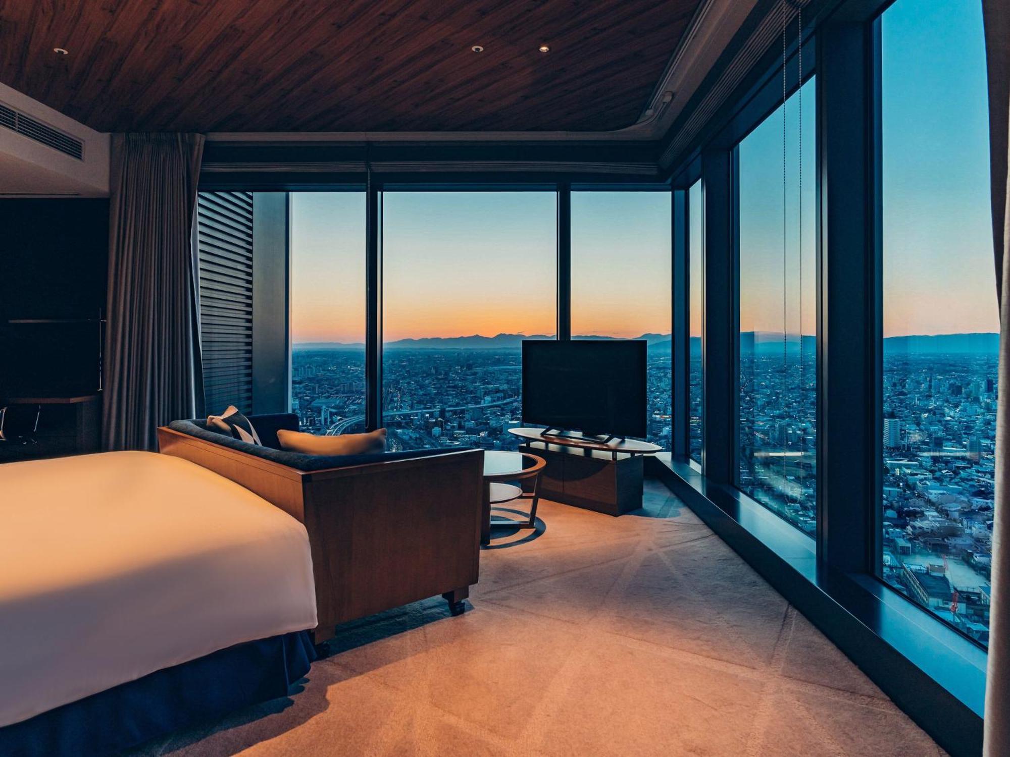 Sky Tower Hotel