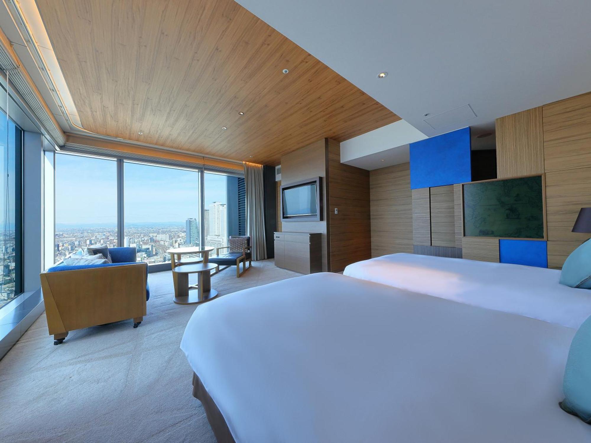 Sky Tower Hotel